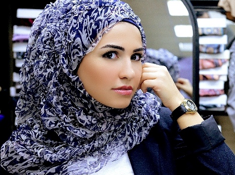 محتاره في حجابك والوان السنه دي وموضة لفات الحجاب, تعالي هنا نصائح وطريقة لف الحجاب الجديد ,  2023 do.php?img=10653