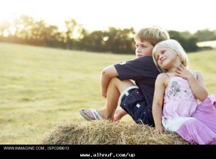 صور اطفال في منتهي الرومانسيه صور اطفال 2025 do.php?img=5301